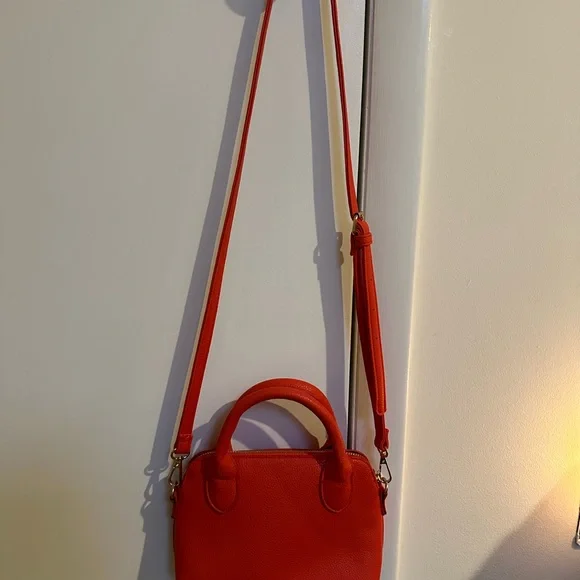 NWT: Bebe crossbody bag - Picture 3 of 6